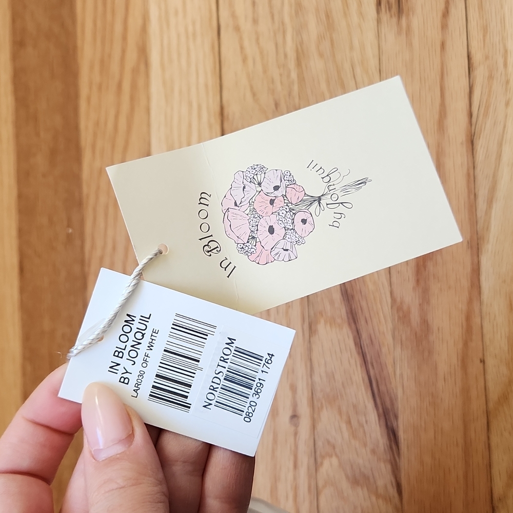 The Bride Robe - Picture 3 of 3